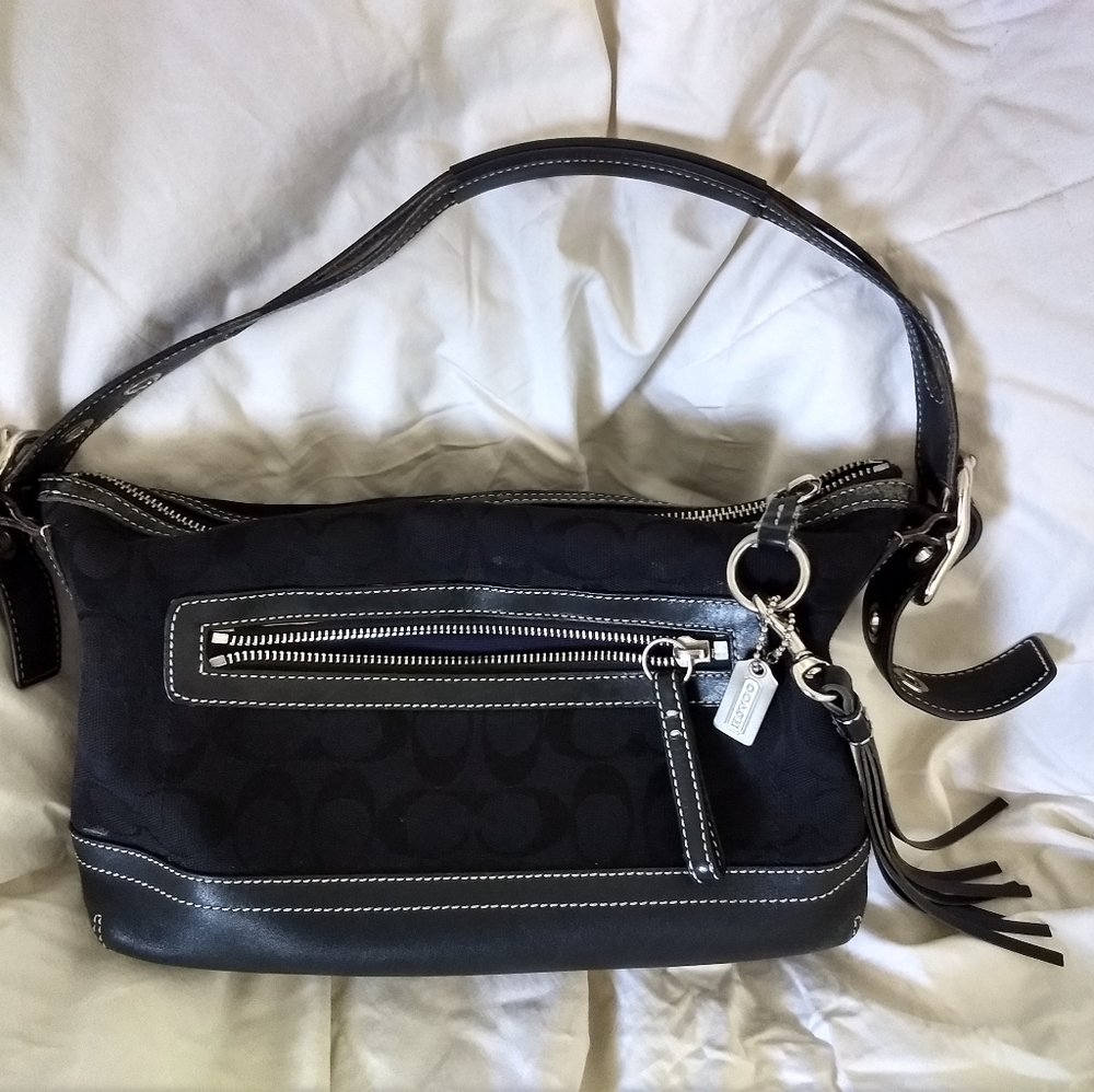 AUTHENTIC COACH SIGNATURE HOBO